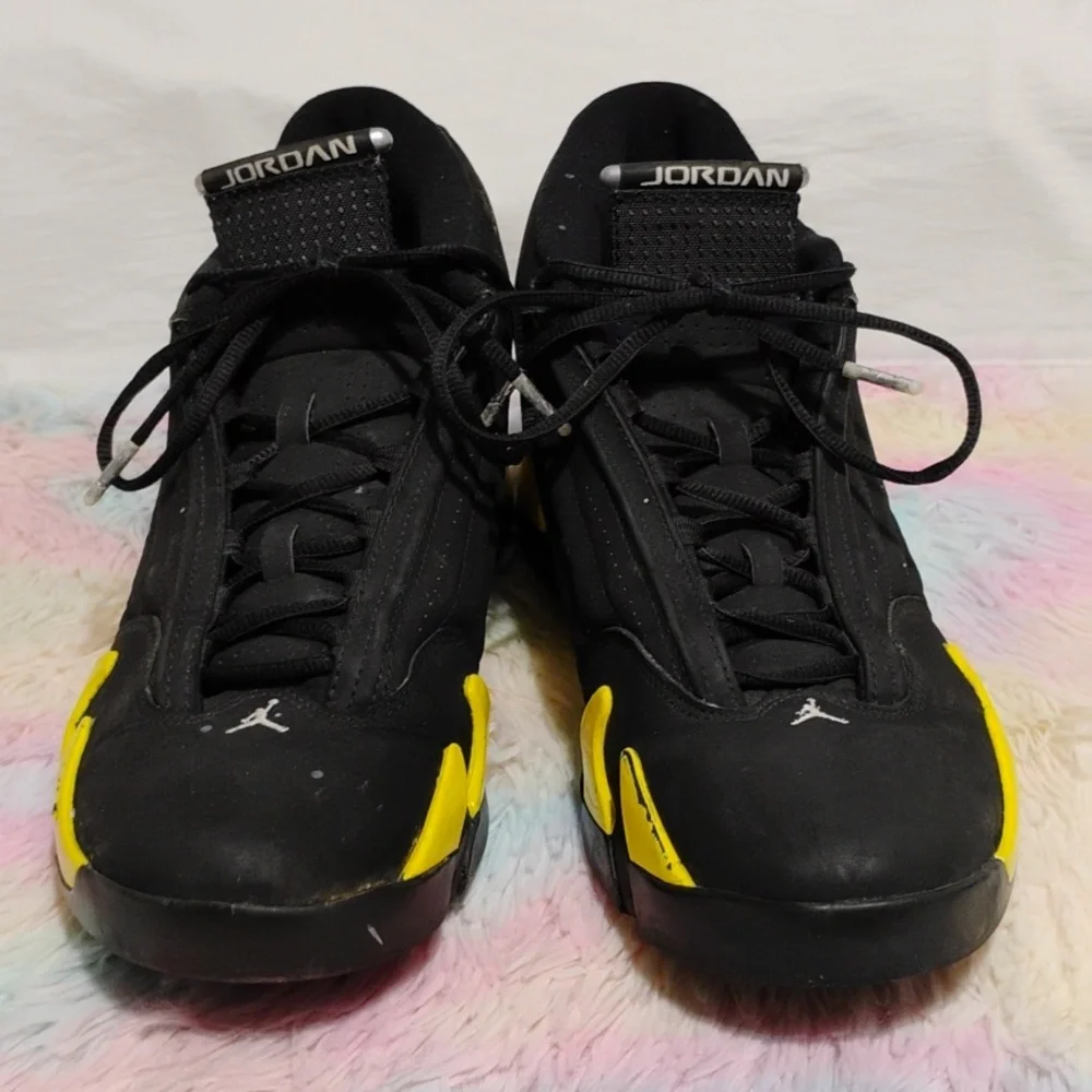 (X-106) SALE! Air Jordan 14 Retro Thunder Sneakers Sz.12 2014 See Pictures